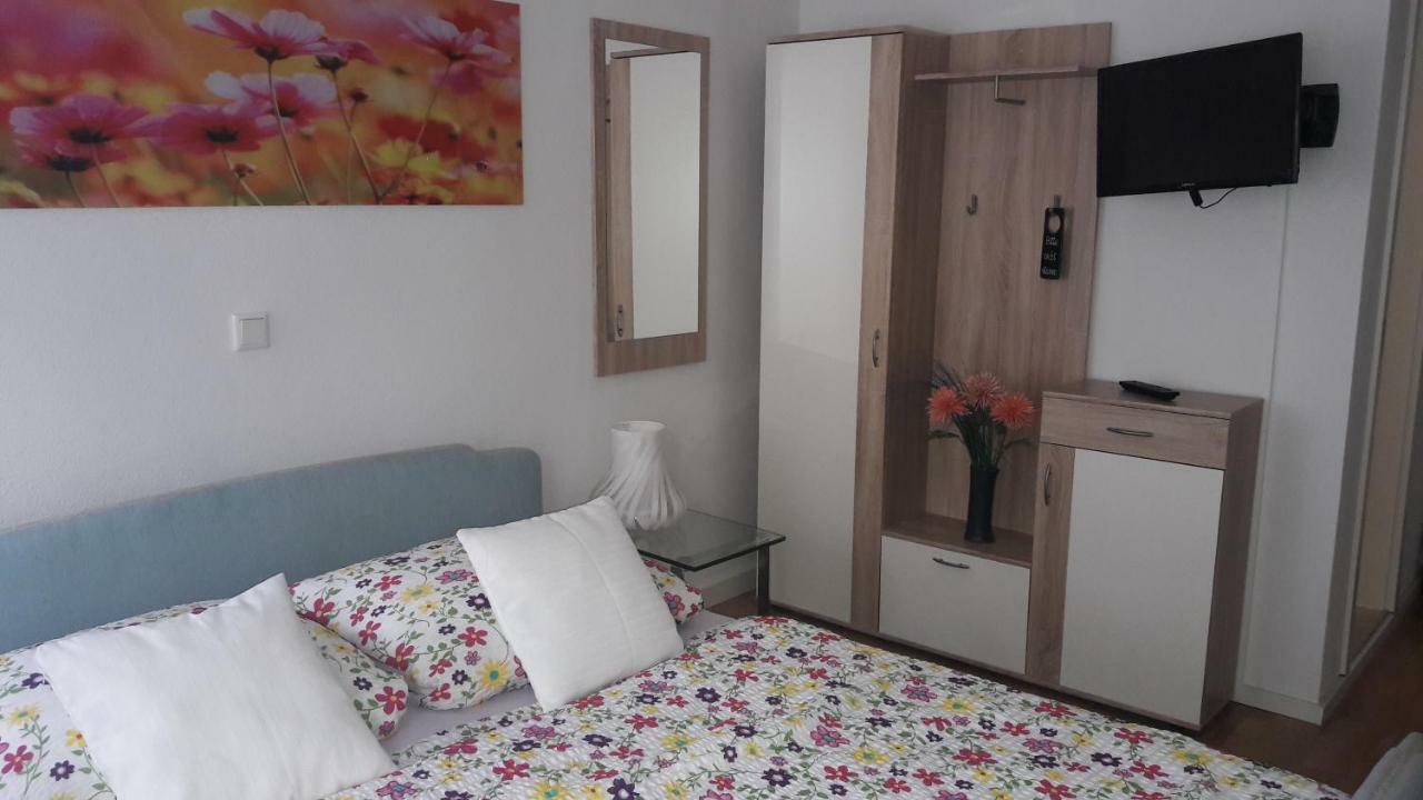 Pension Moserhaus Harburg  Esterno foto